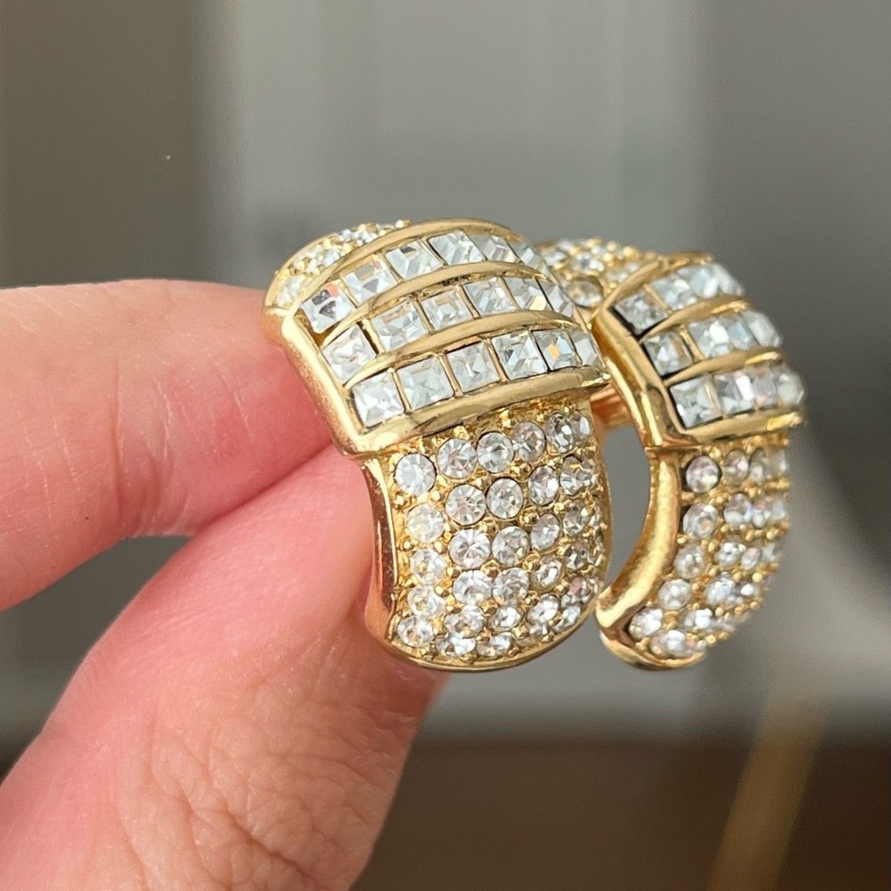 Vintage Christian Dior Rectangular Rhinestone Pavé Hoop 14k Gold Post Earrings - Picture 3 of 12